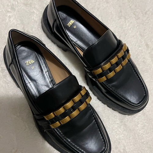 Zara shoes black size 37 like new