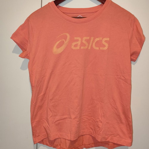 Asics coral T-shirt medium used