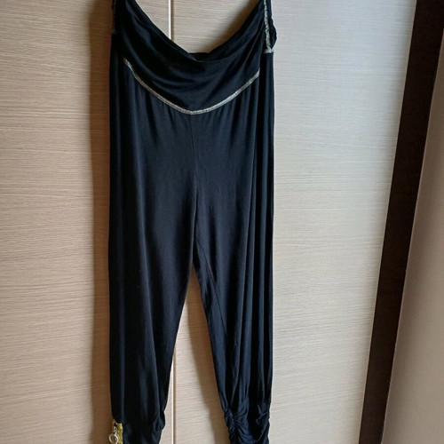 Mat set of three pieces like new, black and gold