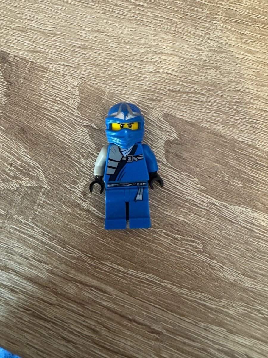 Lego Jay ZX like new Njo034 2011 - € 8,00 - Vendora.cy