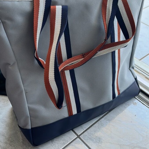 Wilson Roland Garros Paris Tennis Bag like new