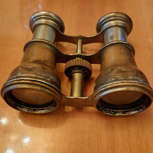 Collectible binoculars used, brass and metal