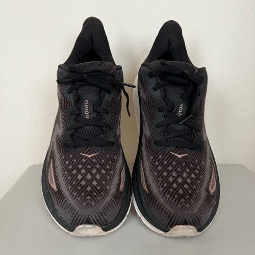 Hoka Clifton 9 athletic shoes used, size 42, black