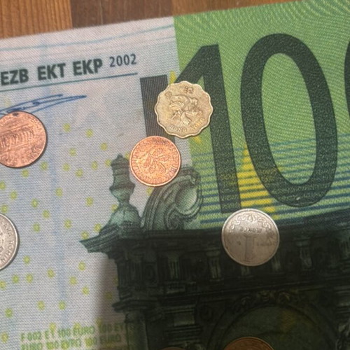 Coin set used from different countries