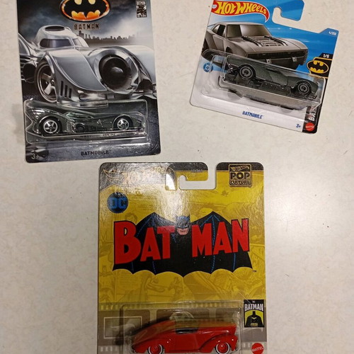 Batmobile Hot Wheels 3 cars new