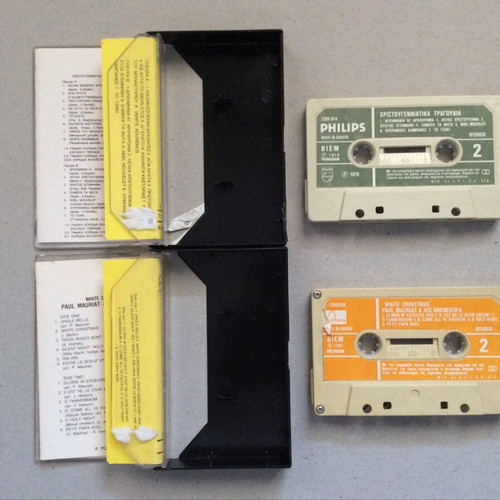 Christmas cassette tapes set used, folk songs