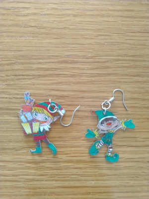 Christmas elf earrings like new, colorful, mismatched