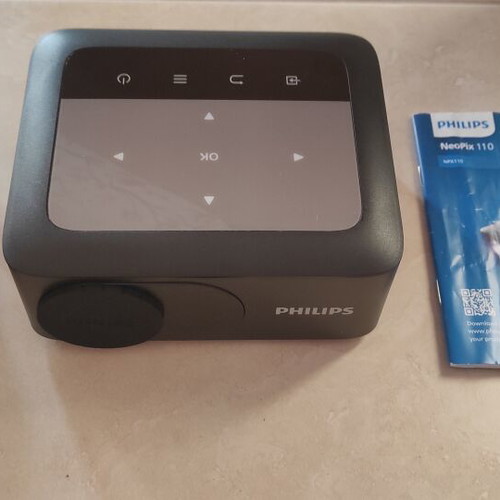 Philips NeoPix 110 projector like new with WiFi and HDMI