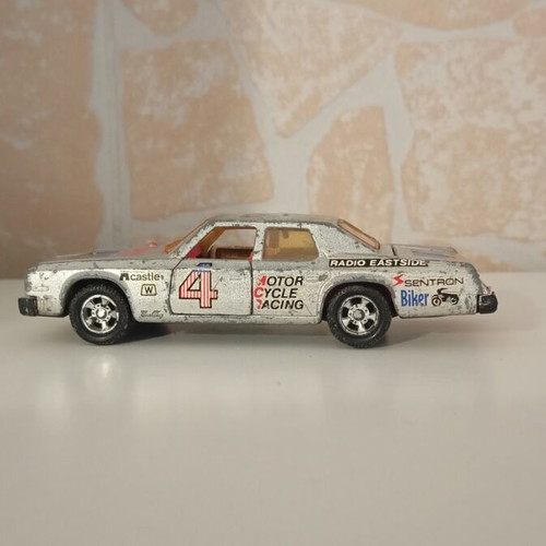 Matchbox Super Kings Plymouth Gran Fury vintage toy car