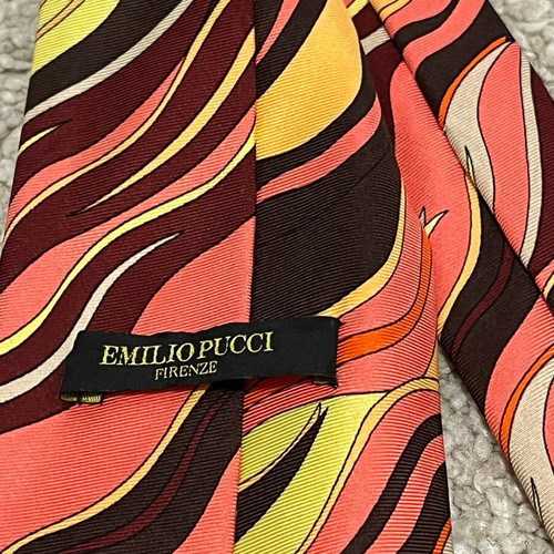Emilio Pucci men's silk tie like new, multicolor