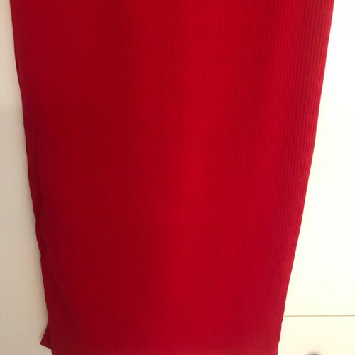 Red summer elastic dress new with side slit size M