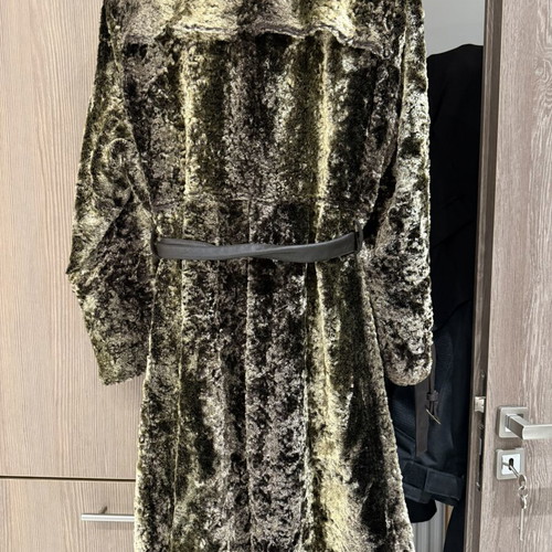 Balmain women's coat like new, bought in France