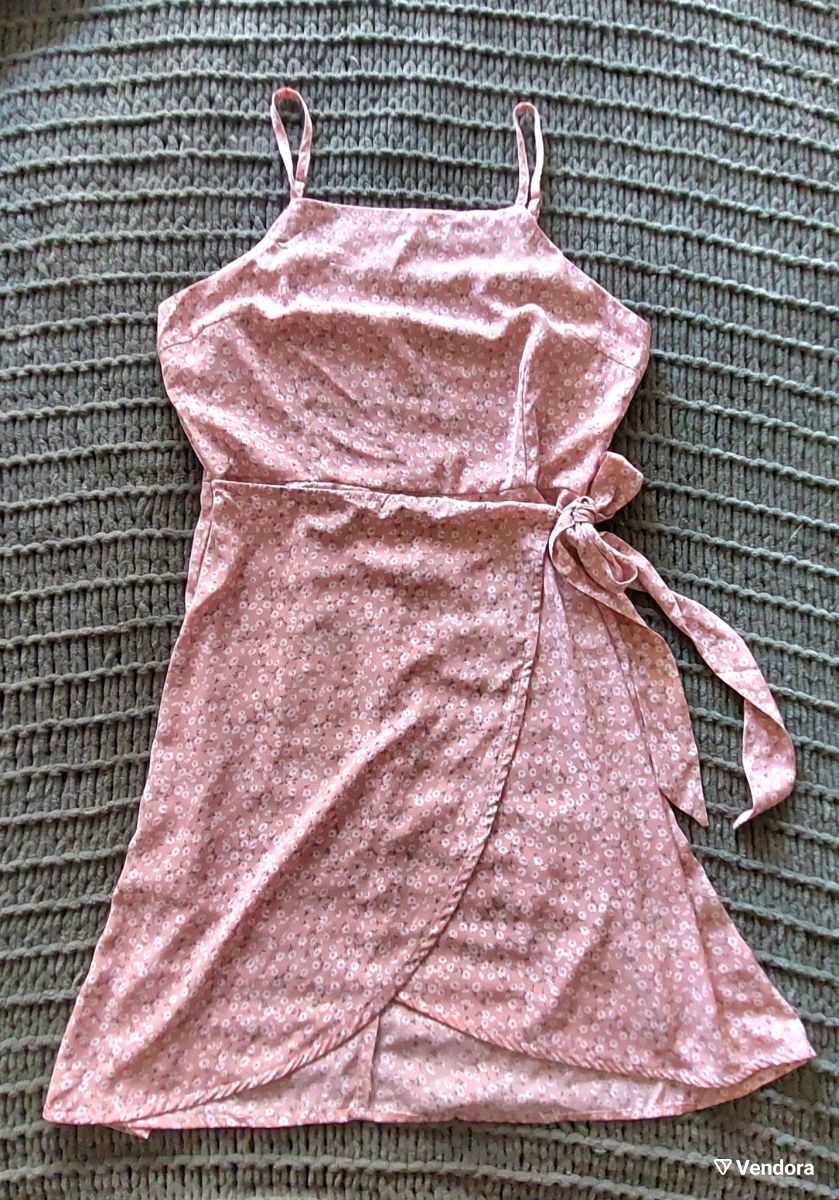 strapless open back dress Odelle Tulip Pink Crinkle Chiffon Wrap Dress