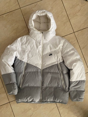 Nike Puffer Jacket Storm-Fit new, size Large, white and grey