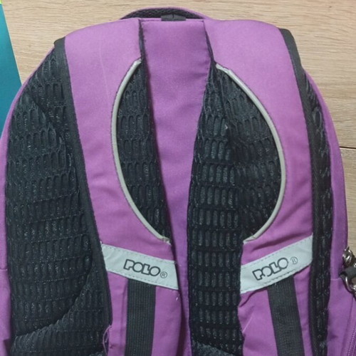 Polo school backpack used with many compartments and comfortable back