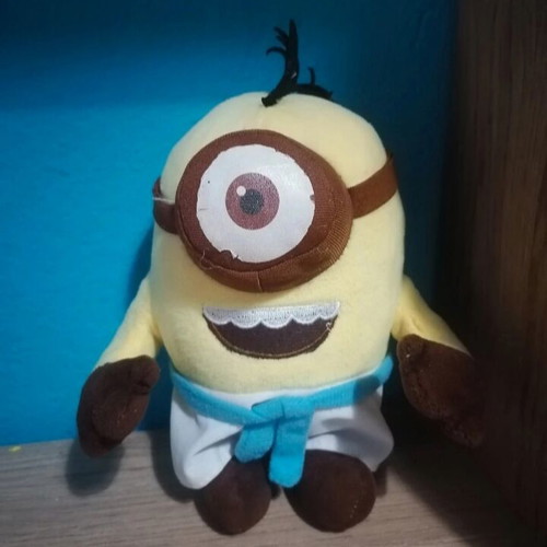 Minion stuffed bear used, 24 centimeters