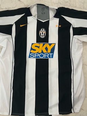 Juventus 2004 2005 Nike jersey used, size XL