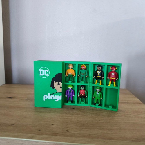 Playmobil DC Stand new, 3D printed PLA base