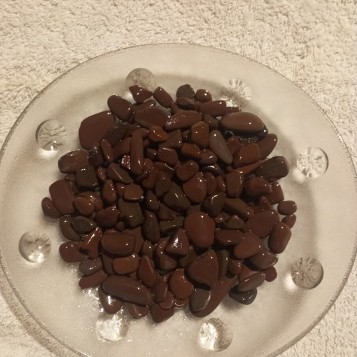 Ionian Sea Brown Decorative Pebbles like new