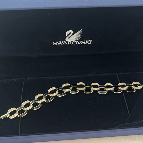 Swarovski luxury set necklace and bracelet with black enamel and pavé crystals