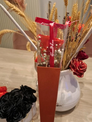 Handmade flowers gift for Valentine's Day new