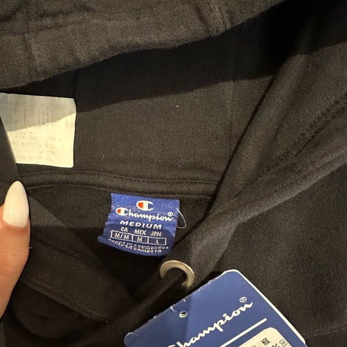 Champion sweatshirt new, size M