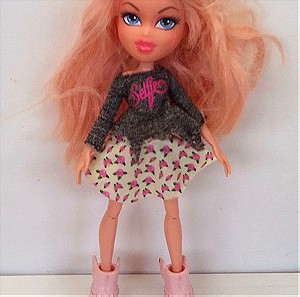 ΚΟΥΚΛΑ Bratz Doll: Selfie Snaps Cloe with Pink Hair