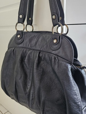 Massimo Dutti shoulder bag used, leather, black