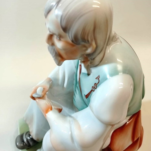 Handmade decorative figurine ZSOLNAY PECS Hungary 1970s in excellent condition