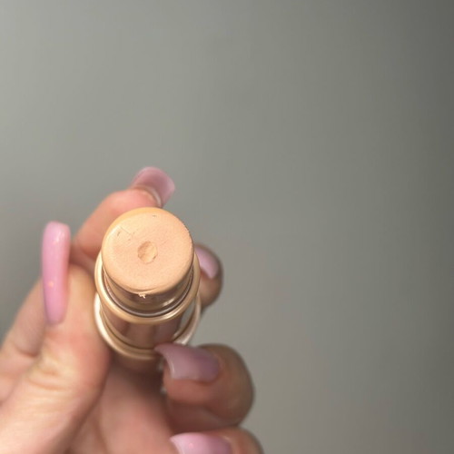 Concealer stick 8 new with marks from the cap