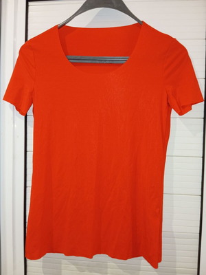 Wolford blouse like new, red, size XS