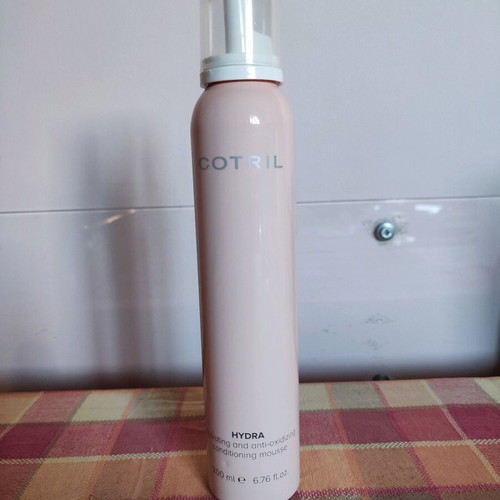 Cotril Leave In Conditioner Mousse used with Wella Sunscreen