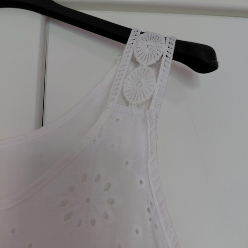 Women's sleeveless cotton top with cutwork design, white, size XL