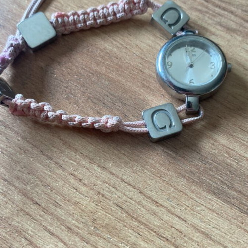 Guess women's watch like new with pink adjustable strap
