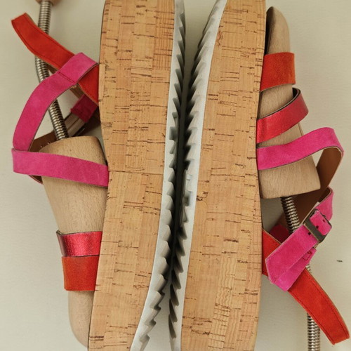 Paul Green Relax Weite platform sandals with pink suede straps