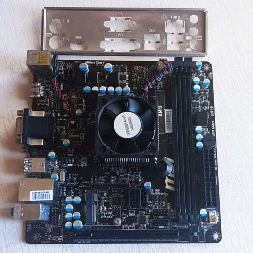 Msi AM1I motherboard with AMD Athlon 5350 Quad Core used
