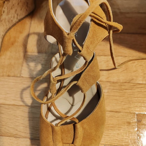 Tsitsivas leather suede platform sandals size 37, like new, 10 cm heel