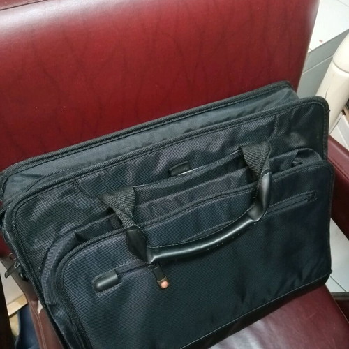 Lenovo laptop bag like new, black, briefcase style