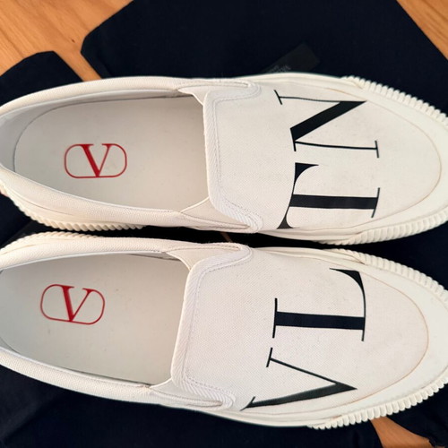 Valentino Garavani VLTN slip-on sneakers white like new size 43