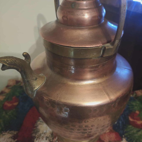 Copper jug (gkioumi) like new, old with lid and handle
