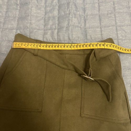Bershka khaki suede mini skirt, size M, zipper defect