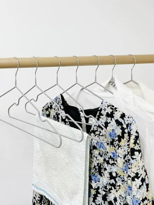 Κρεμάστρες ντουλάπας μεταλλικές με πλαστική επένδυση γκρι 40cm, 10 τμχ