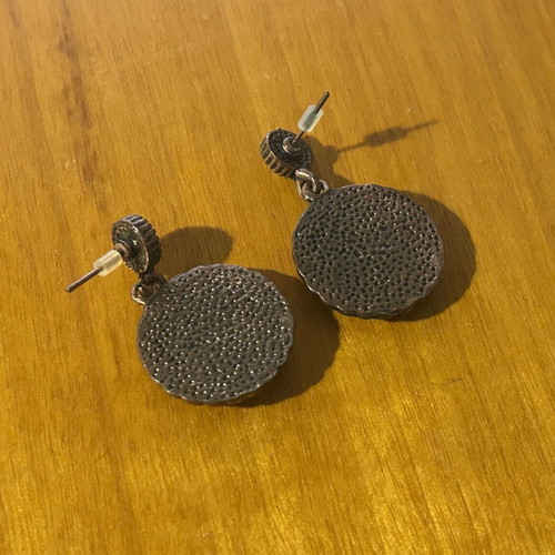 Dangling earrings new, unworn
