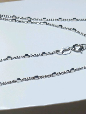 Necklace 70cm silver in beautiful design new