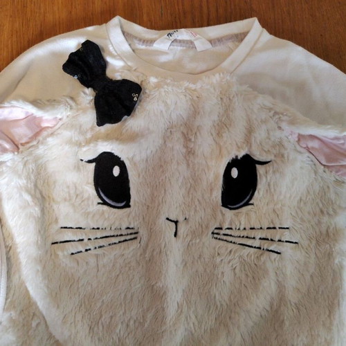 H&M sweatshirt for girl 5-6 years used, white and black, 110-116 cm