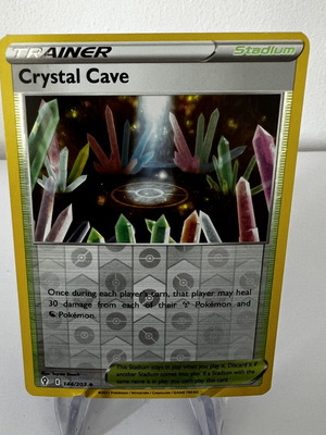 Crystal Cave 145/203 Evolving Skies Pokemon κάρτα σαν καινούργια