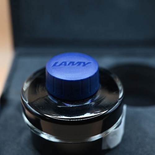 Lamy collector's box for Lamy 2000 with blue ink used
