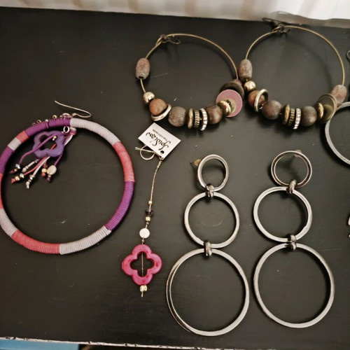 Earrings like new, pack of 15 pairs assorted