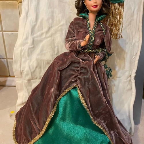 Barbie Scarlett O Hara like new