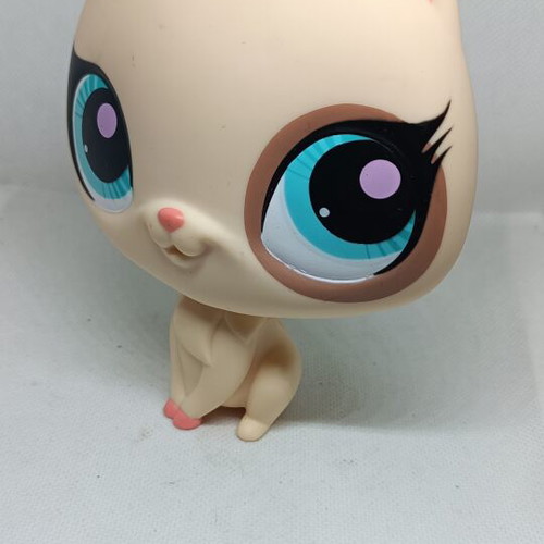 Littlest Pet Shop Jumbo Shorthair Cat figure like new, collectible Hasbro